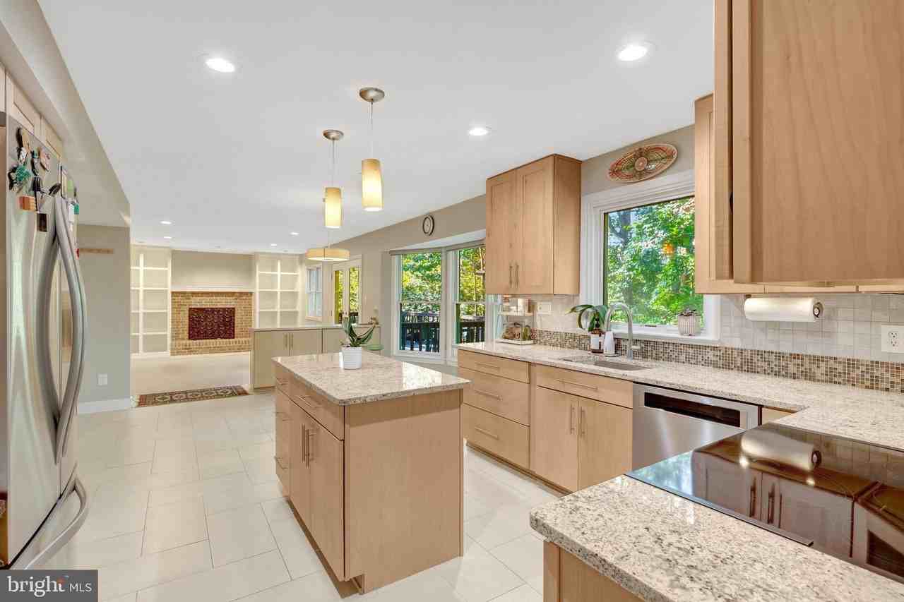 11637 Quail Ridge Ct - Photo 6 of 40