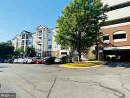 featured image of 12949 Centre Park Cir Apt 401 #401