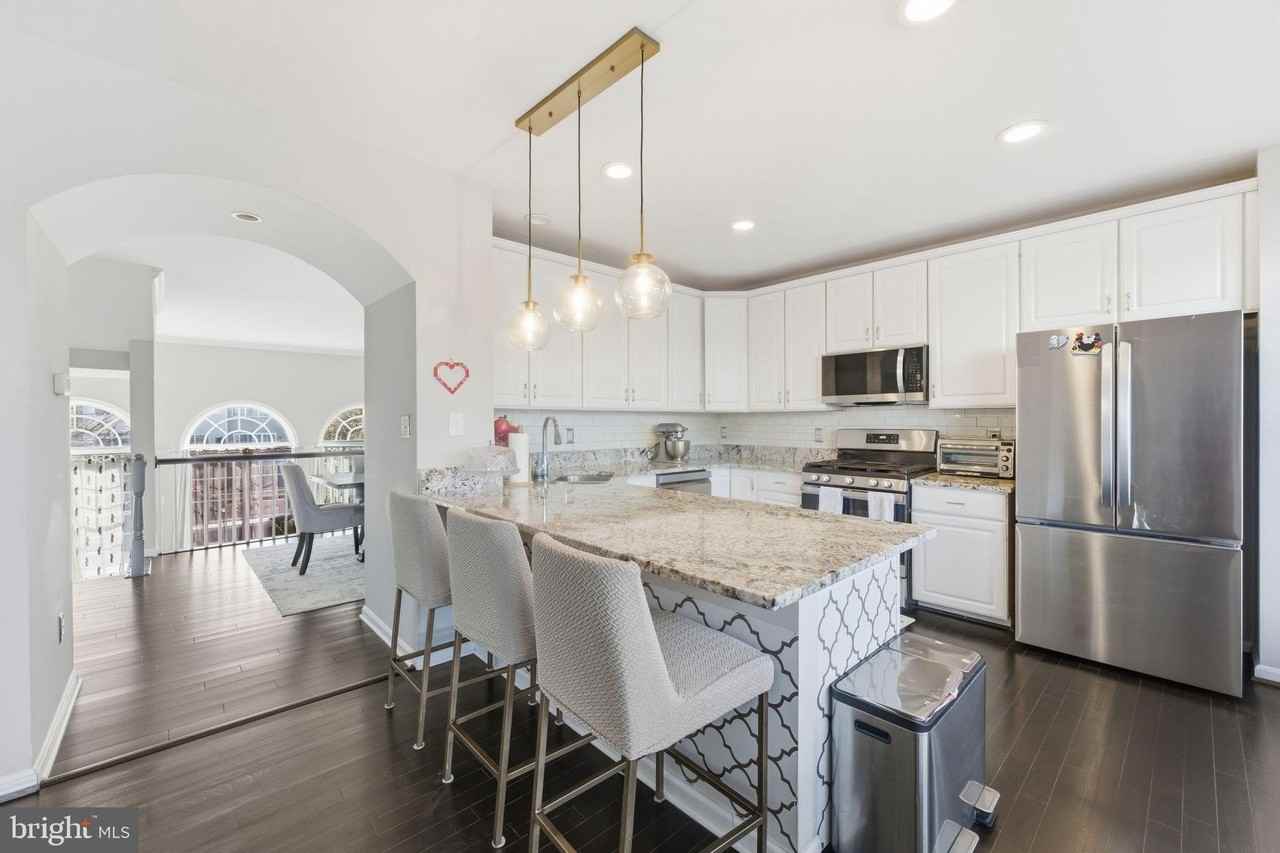 24612 Nettle Mill Sq - Photo 2 of 45