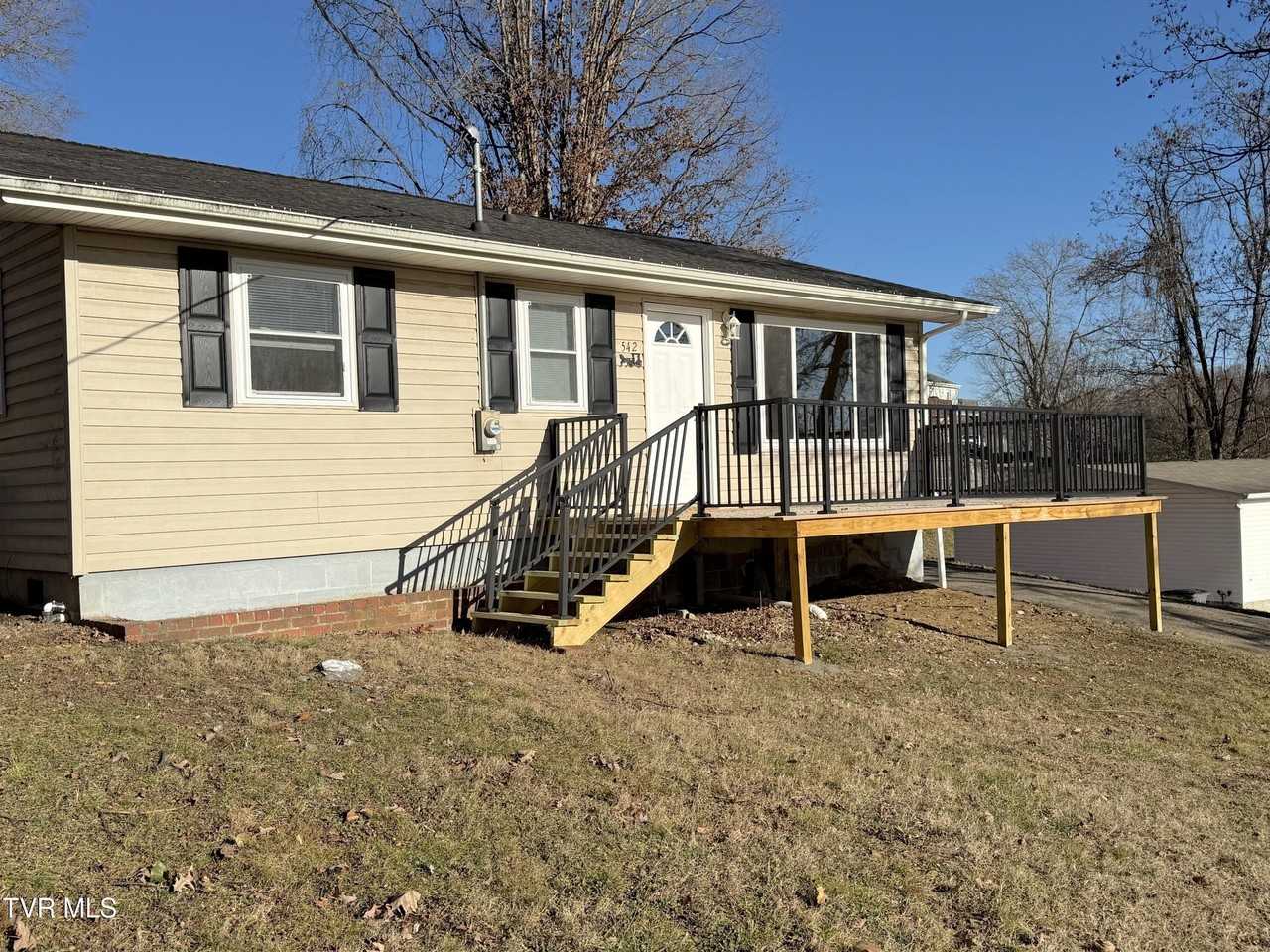 542 Jersey St - Photo 2 of 26