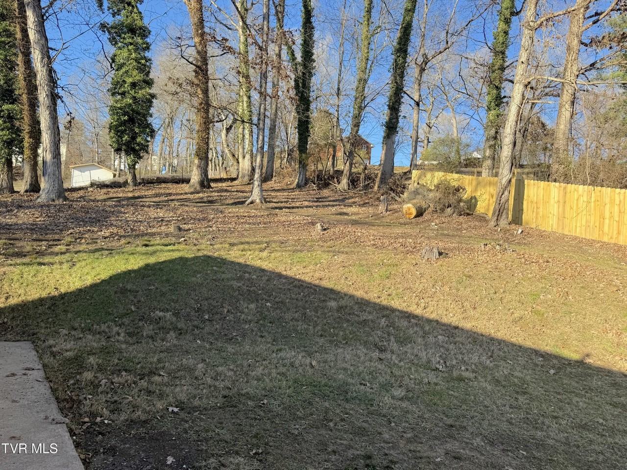 542 Jersey St - Photo 5 of 26