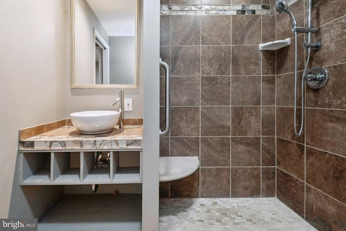 17013 Birch Leaf Ter - Photo 5 of 35