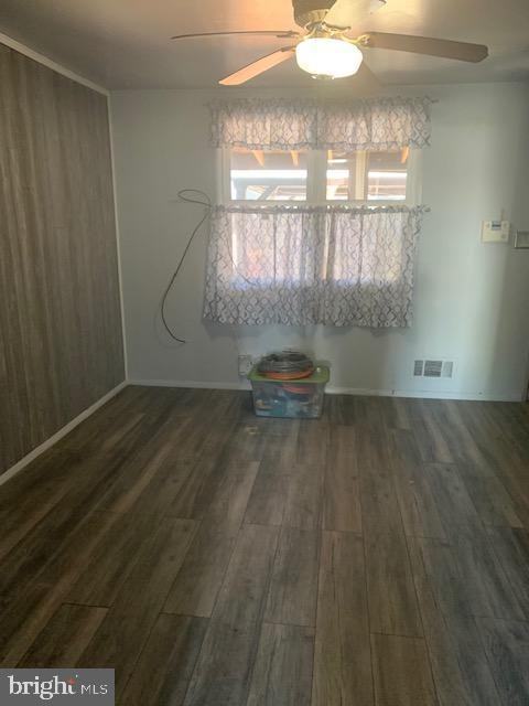 2003 Ewald Ave - Photo 6 of 10