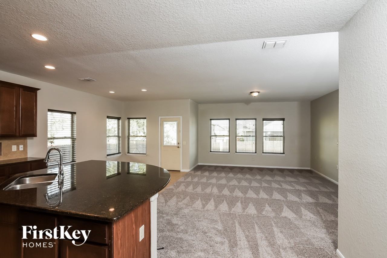 10523 Branch Post - Photo 5 of 15