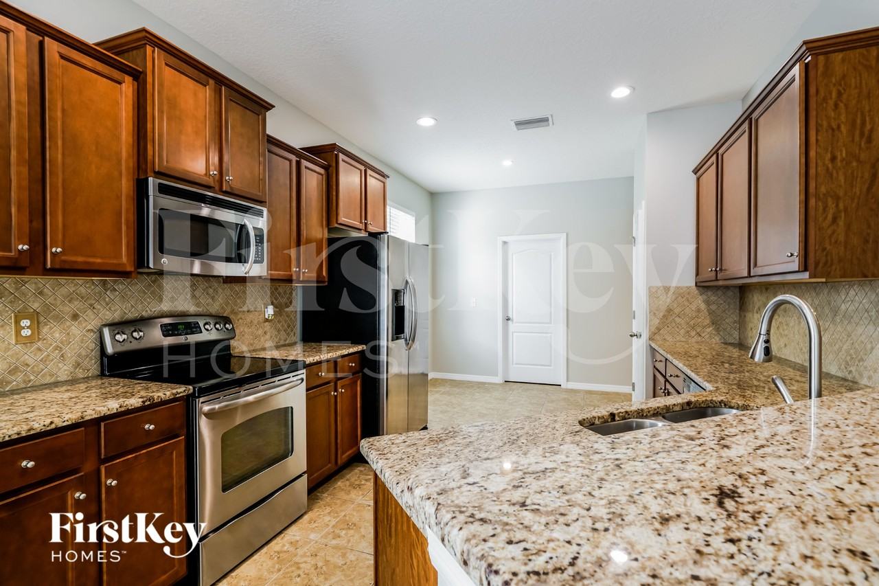 6308 Twin Bridges Dr - Photo 7 of 15