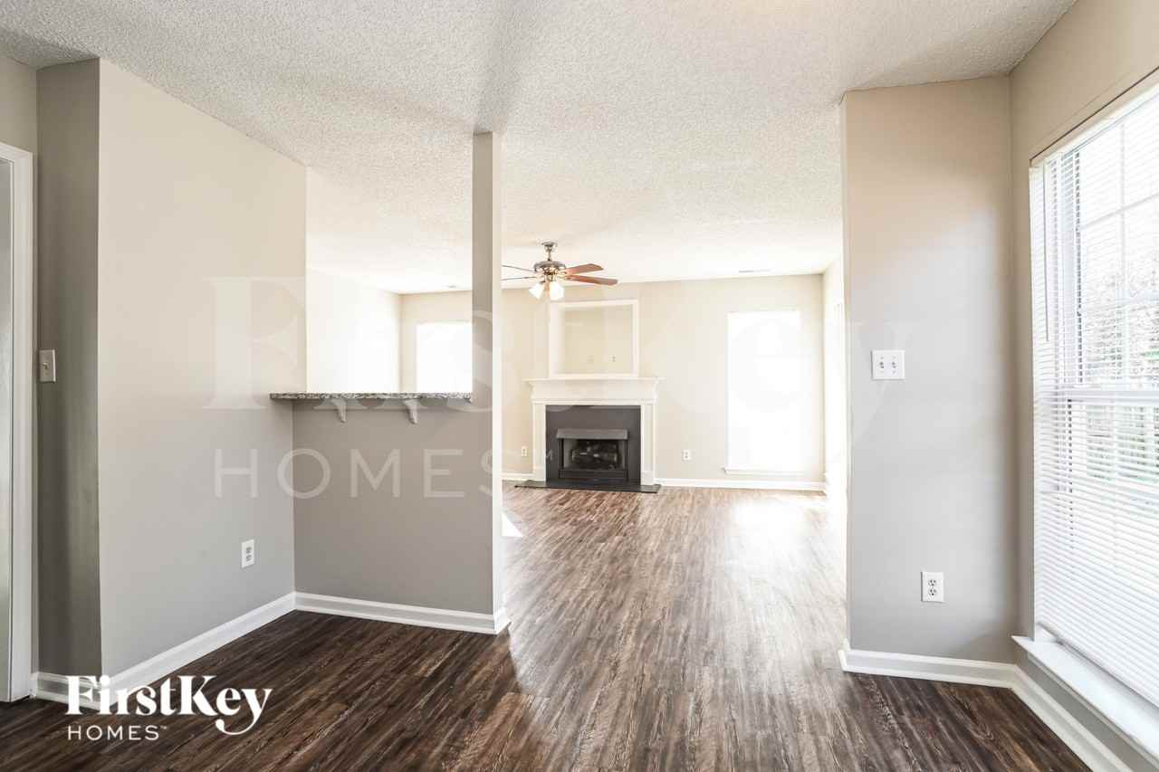 3027 Wyntree Ct - Photo 5 of 16