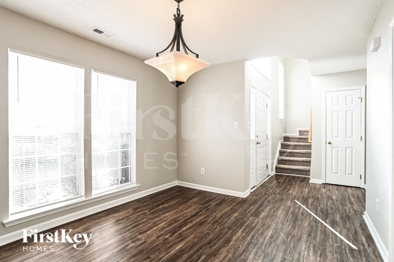 3027 Wyntree Ct - Photo 6 of 16