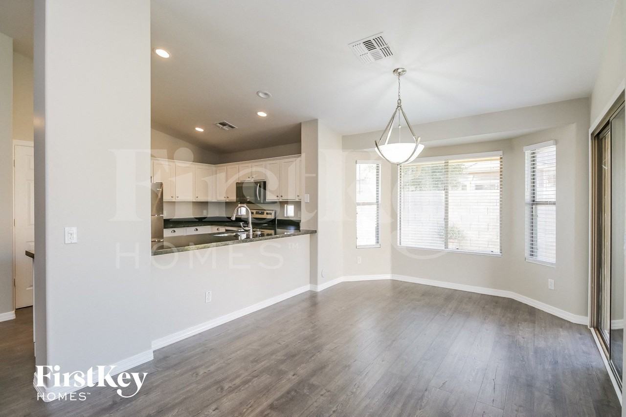 2904 E Sierrita Rd - Photo 5 of 15