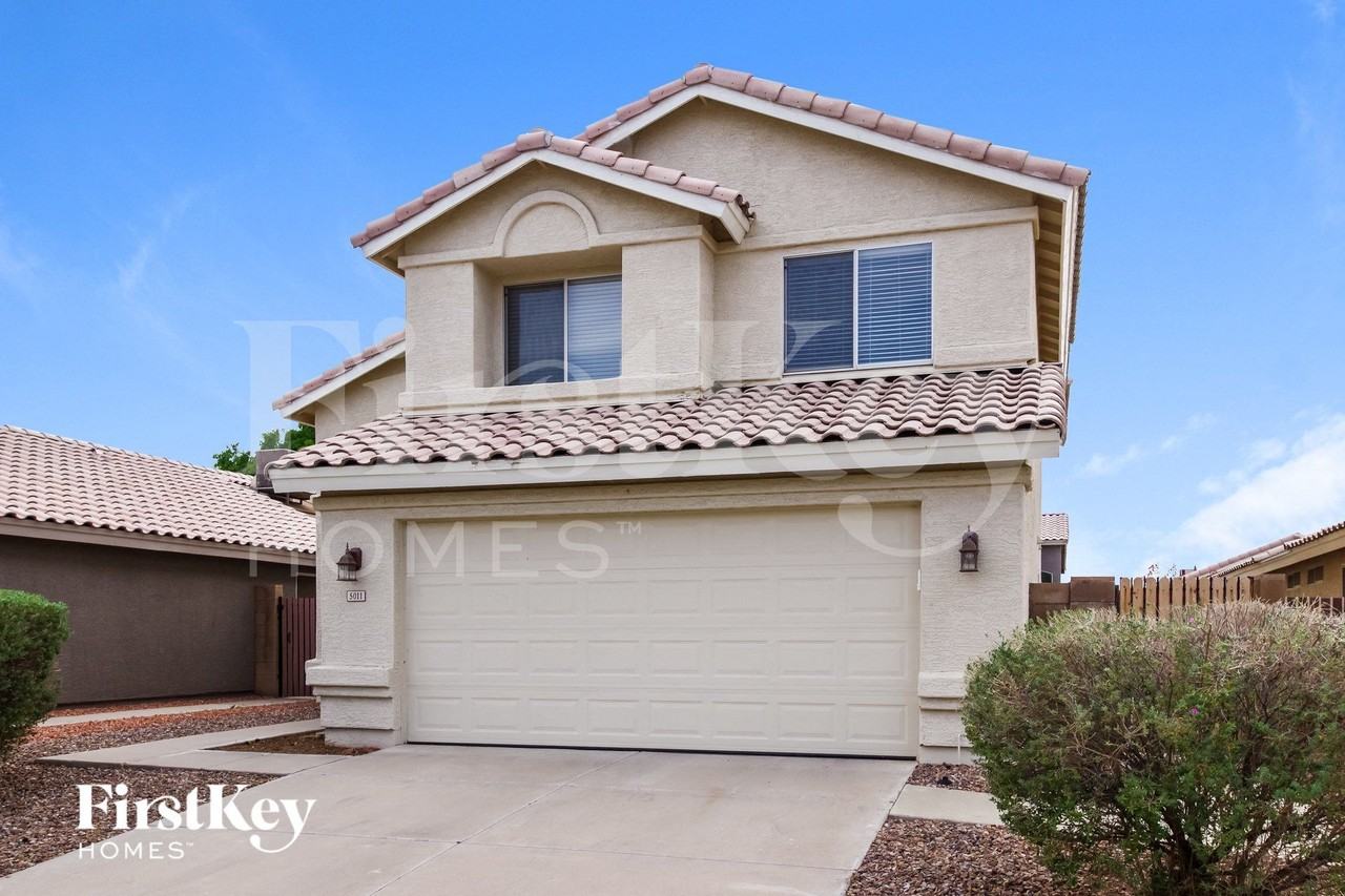 5011 W Oraibi Dr - Photo 2 of 15