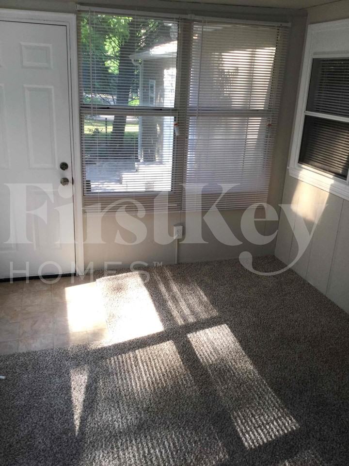 3571 Orbit Ct - Photo 6 of 12