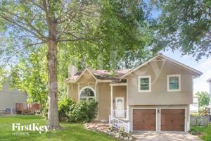 featured image of 146 Nw 101st St