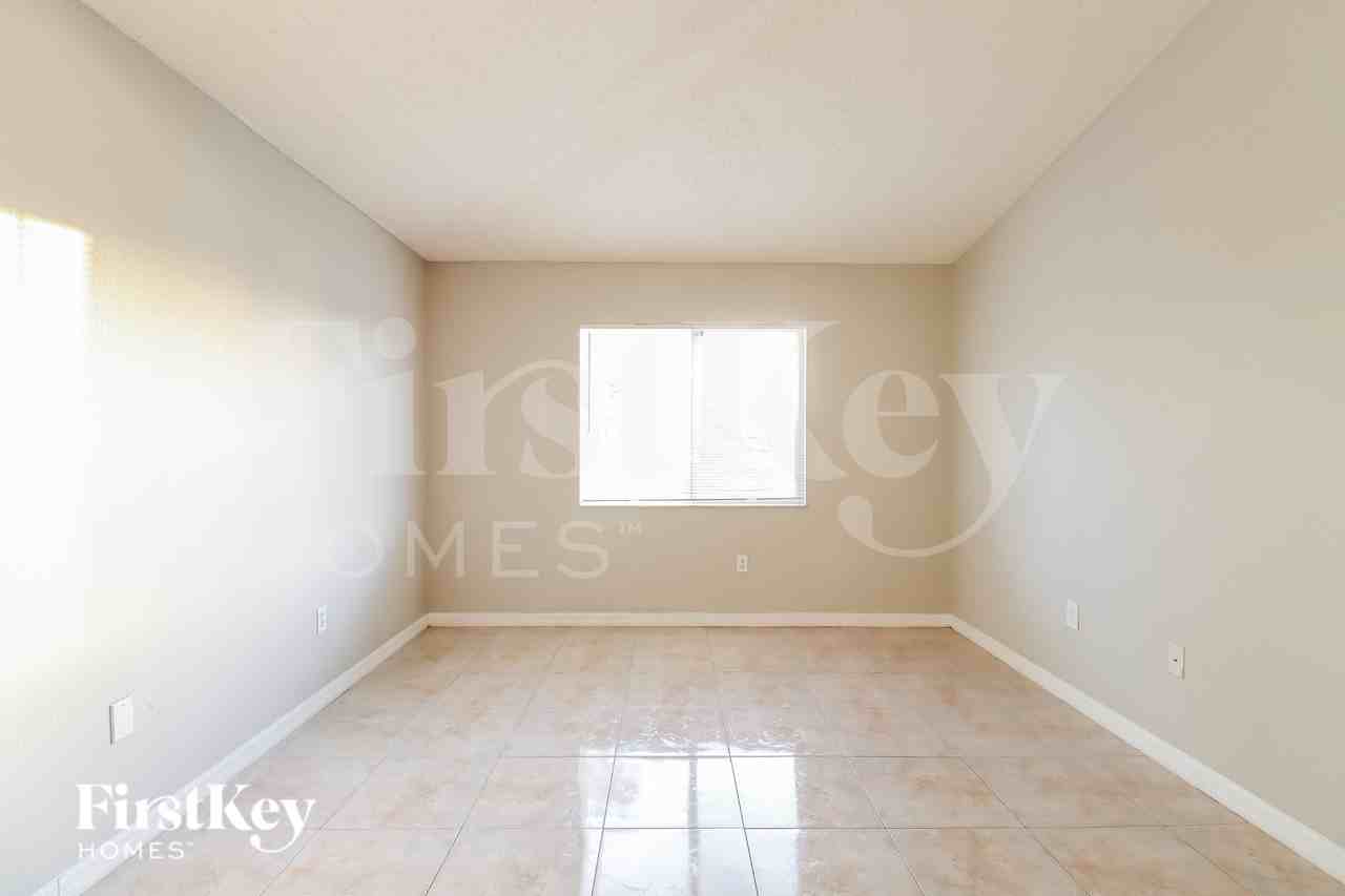 13353 Prestwick Dr - Photo 7 of 15