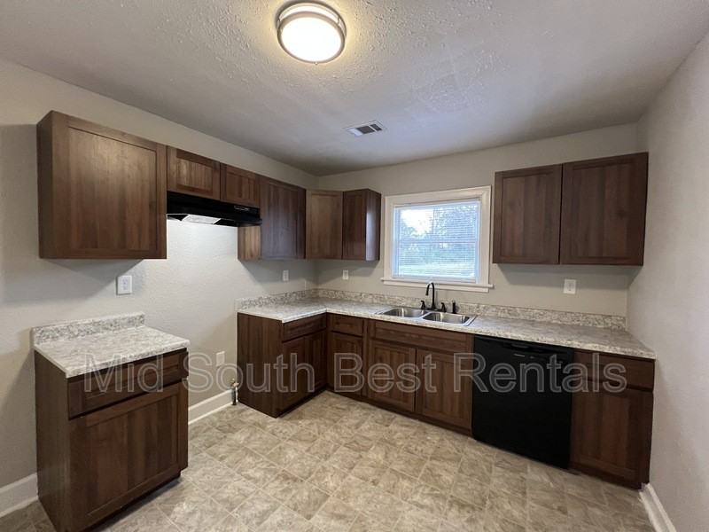 610 E Frank Ave - Photo 6 of 16