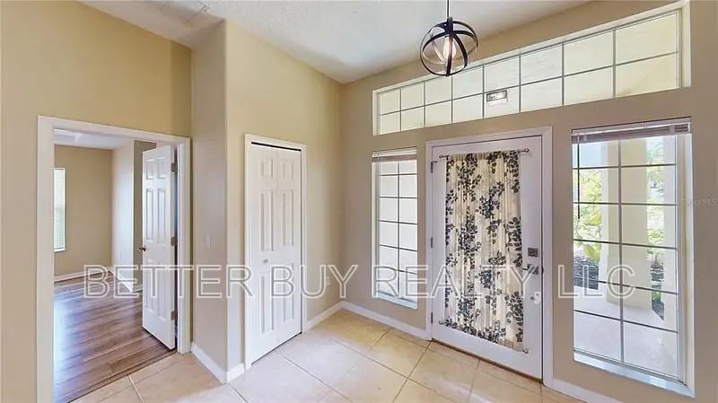 27 Woodstone Ln - Photo 4 of 50