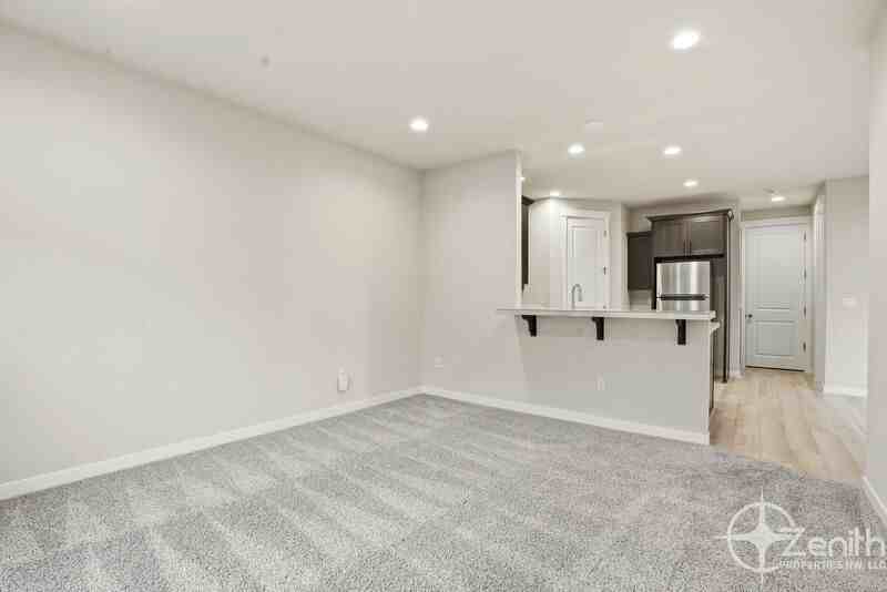 18212 Ne 47th Ave - Photo 5 of 33