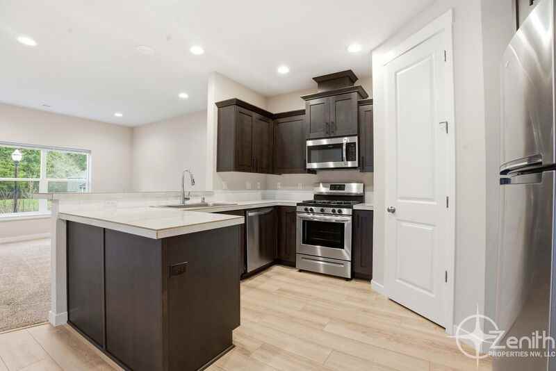 18212 Ne 47th Ave - Photo 7 of 33