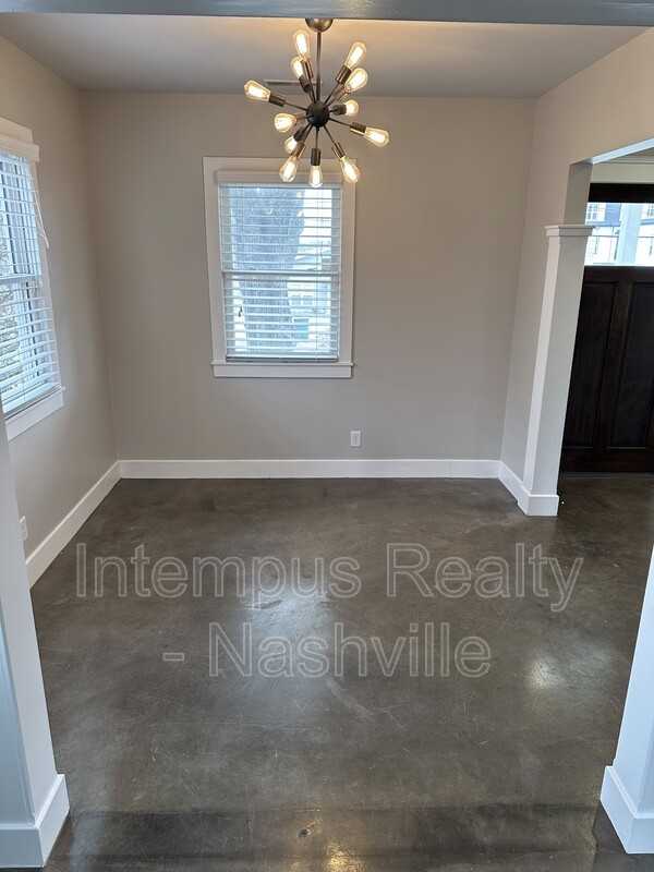 548 Veritas St - Photo 4 of 21