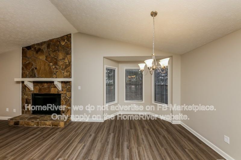 1117 Durrell St - Photo 6 of 20