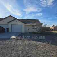 featured image of 1640 Pershing Ave