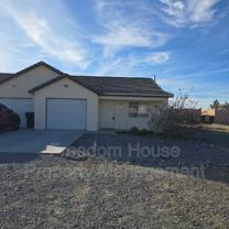 1640 Pershing Ave - Photo 1 of 1