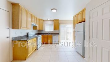 featured image of 1013 Echo Rd #12