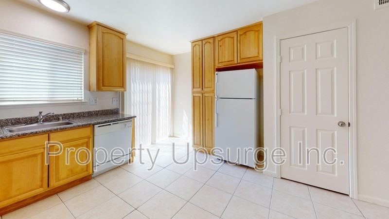 1013 Echo Rd #12 - Photo 3 of 18