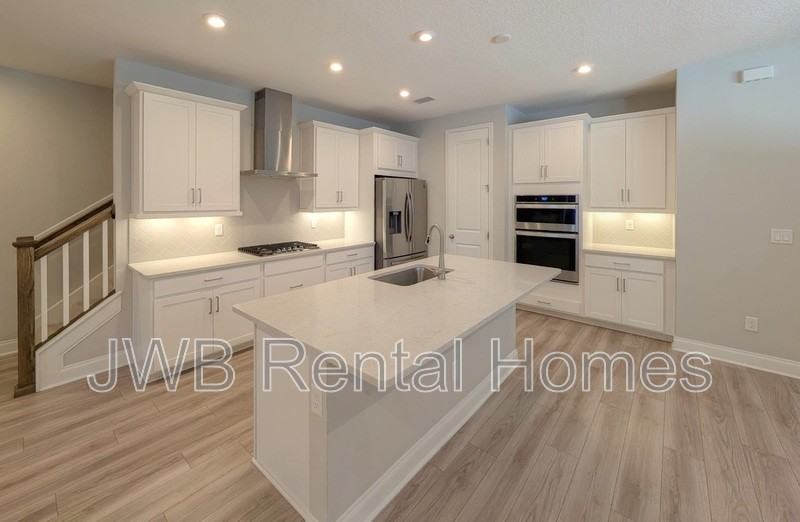 14103 Backbarrier Rd - Photo 4 of 23