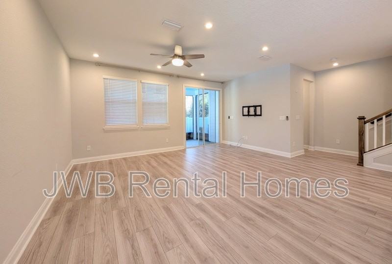 14103 Backbarrier Rd - Photo 6 of 23