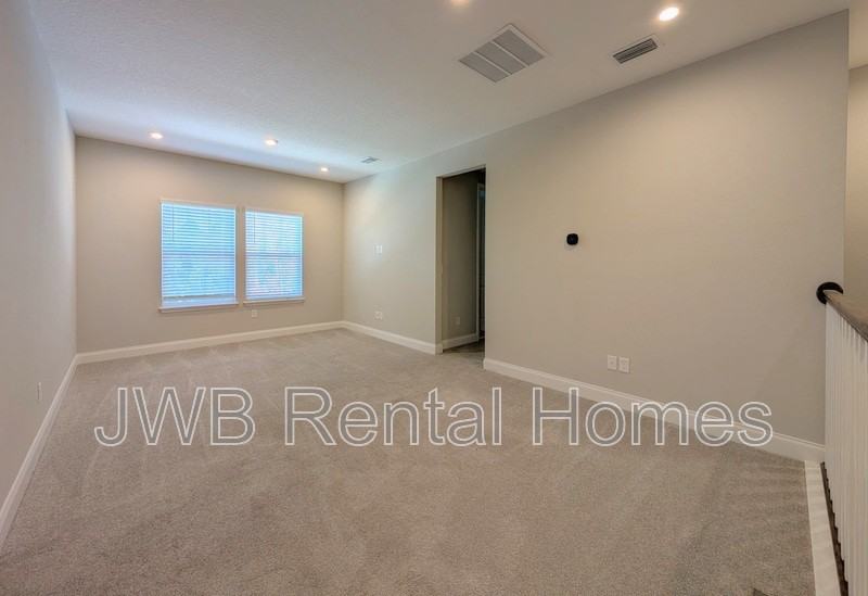 14103 Backbarrier Rd - Photo 7 of 23