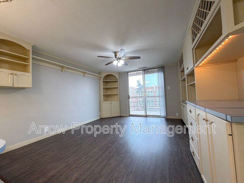 2501 N St - Photo 3 of 11