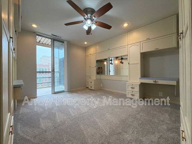 2501 N St - Photo 6 of 11