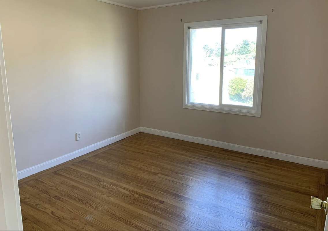 500 87th St - Photo 5 of 11