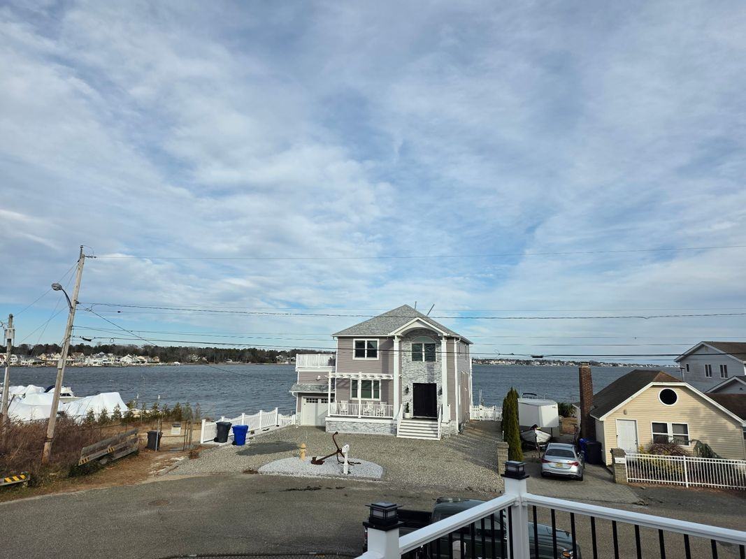 596 Kingfisher Cir - Photo 4 of 5