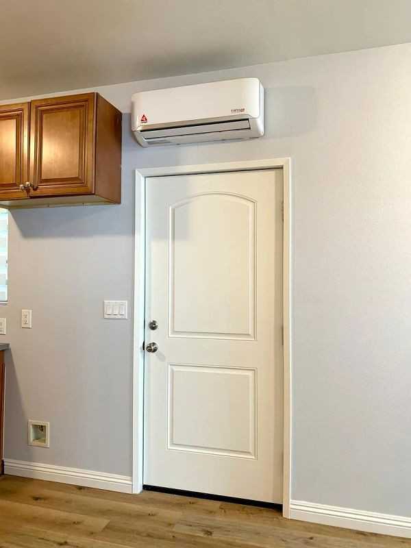 1479 W Roberta Ave ##B - Photo 3 of 10