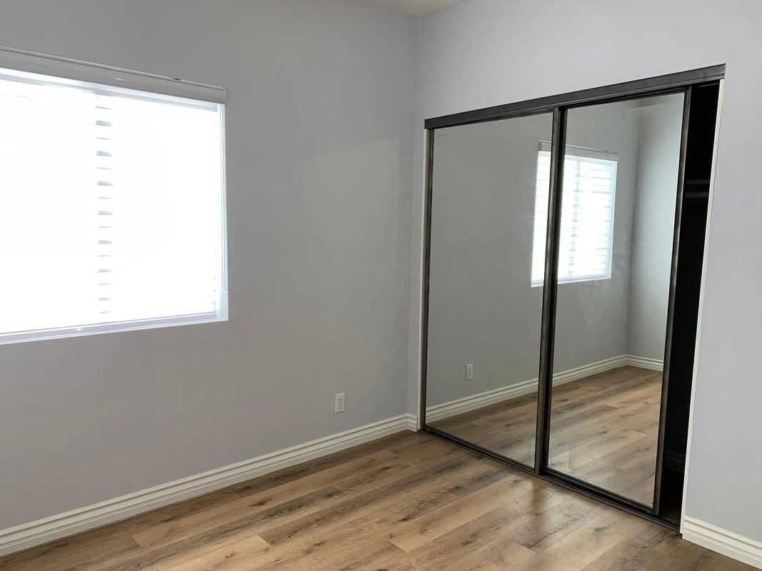 1479 W Roberta Ave ##B - Photo 7 of 10