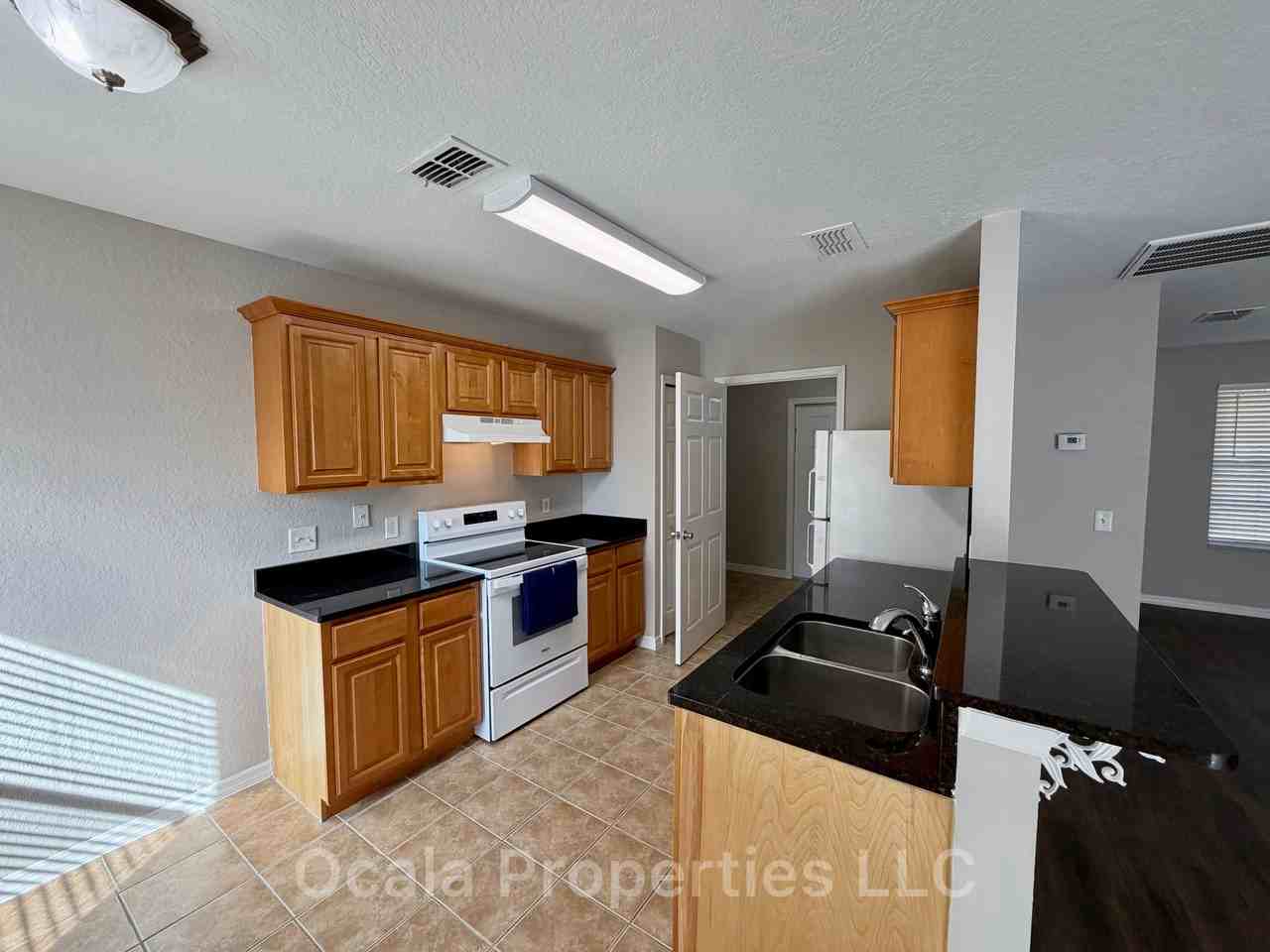 98 Water Trak - Photo 5 of 13