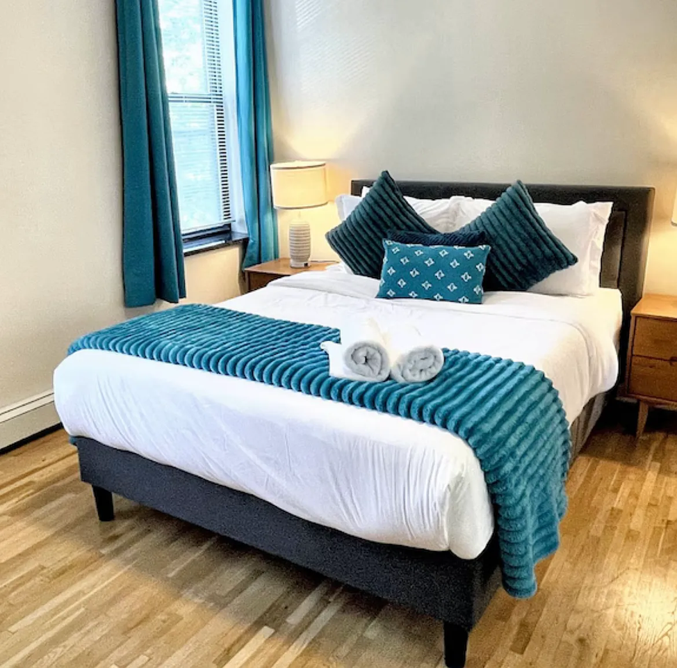 4609 28th Ave #1A - Photo 3 of 7