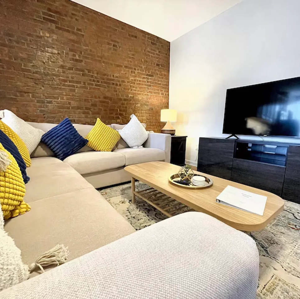 4609 28th Ave #1A - Photo 5 of 7