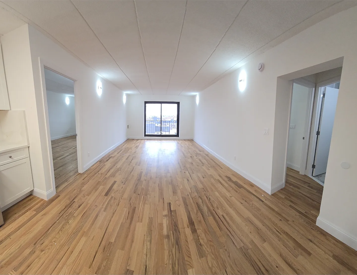 14351 Roosevelt Ave #1C - Photo 6 of 13
