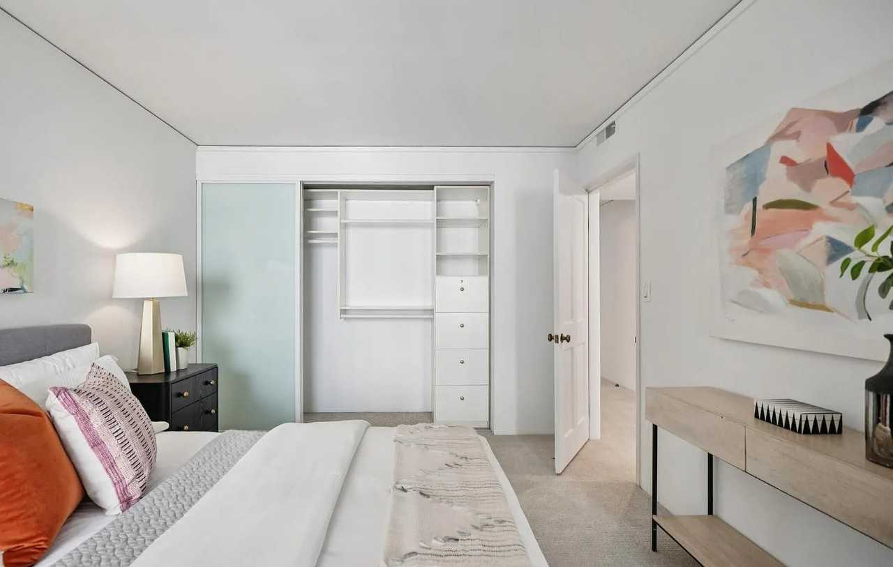 152 Lombard St #408 - Photo 4 of 30