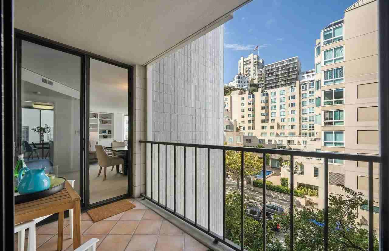 152 Lombard St #408 - Photo 7 of 30