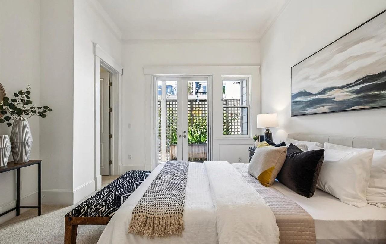 415 Laguna St - Photo 7 of 28