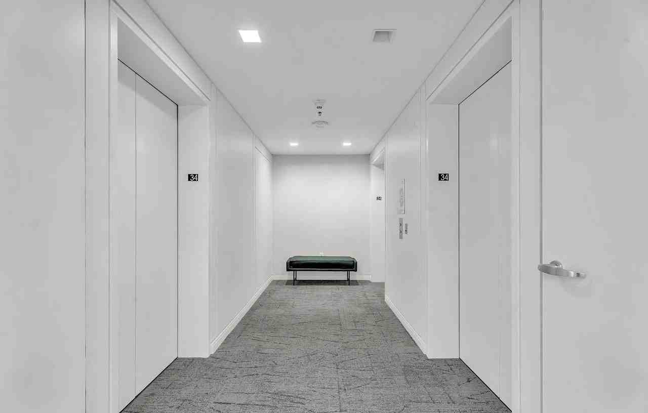 425 1st St #3406 - Photo 2 of 28