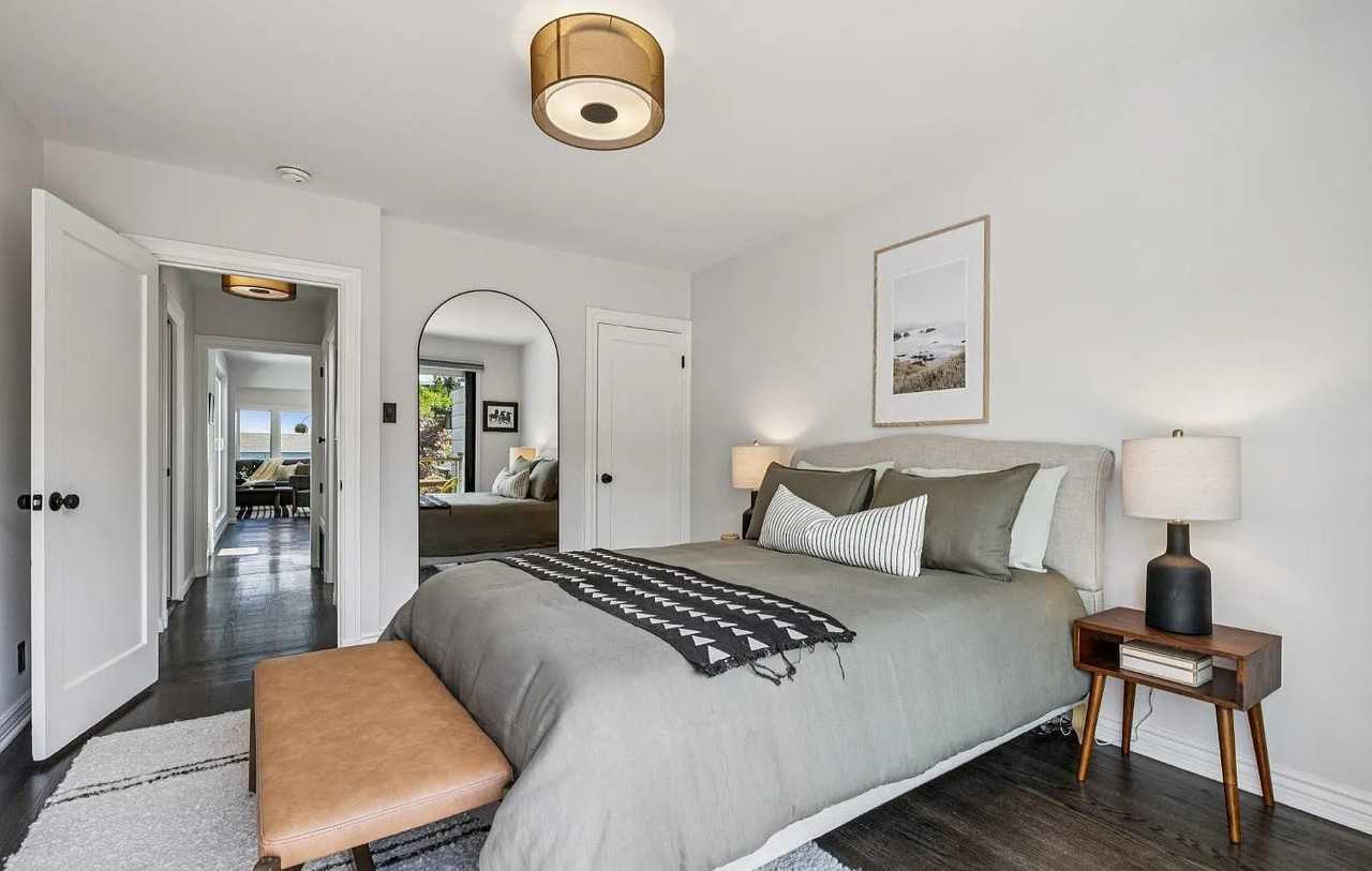 672 Teresita Blvd - Photo 2 of 30