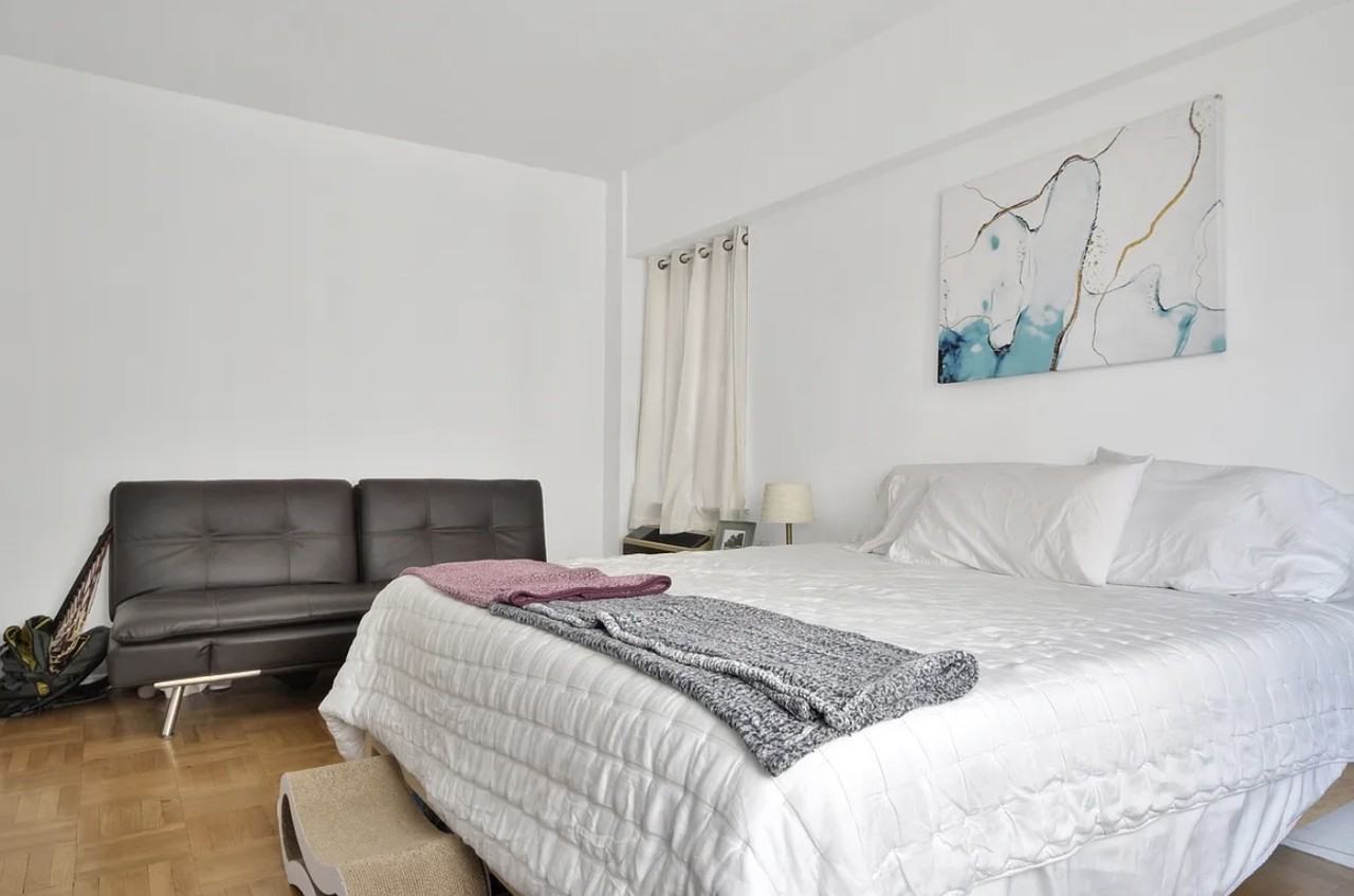 411 E 53rd St #17A - Photo 5 of 12