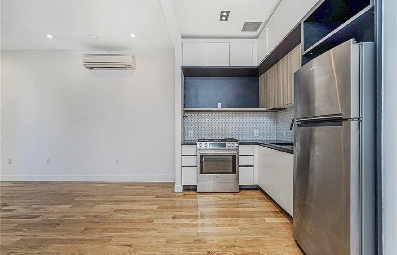 2443 Ocean Ave #2B - Photo 3 of 8