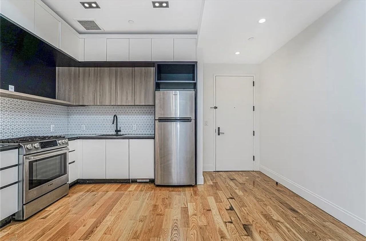 2443 Ocean Ave #2B - Photo 4 of 8