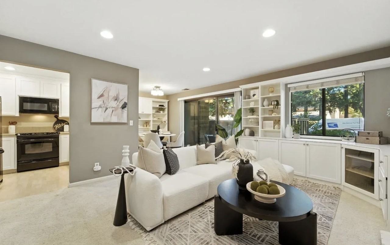 5457 Makati Cir - Photo 3 of 11