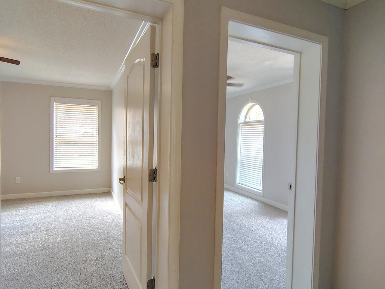 26 Lasalle St - Photo 4 of 14