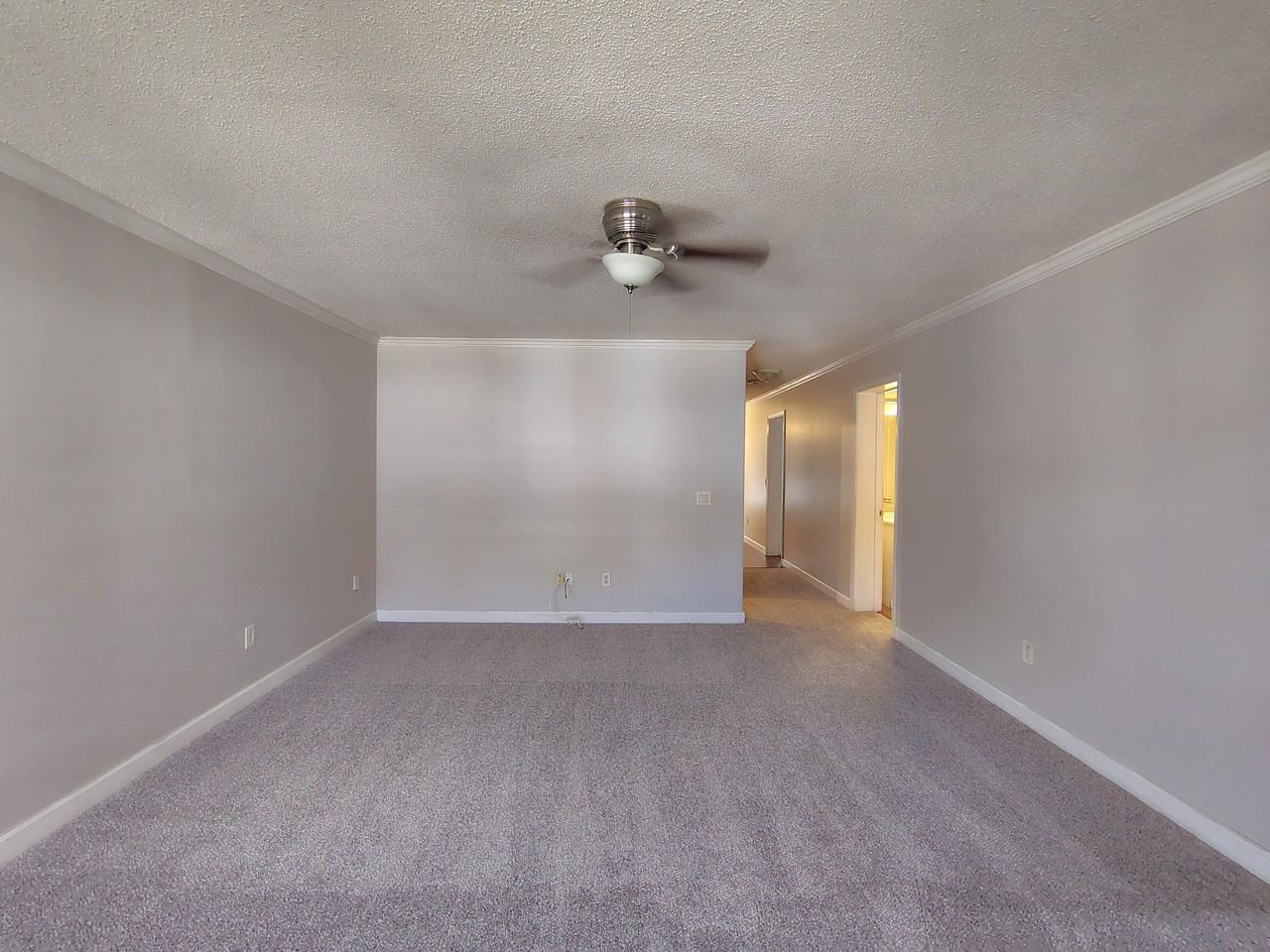 26 Lasalle St - Photo 5 of 14